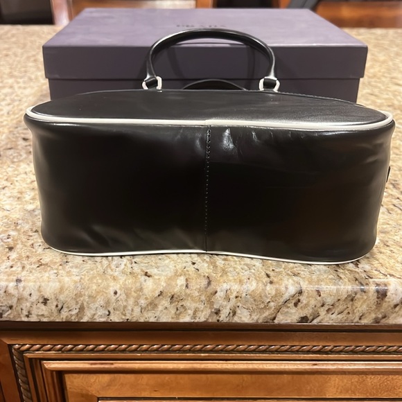 Prada Bag - Picture 4 of 10